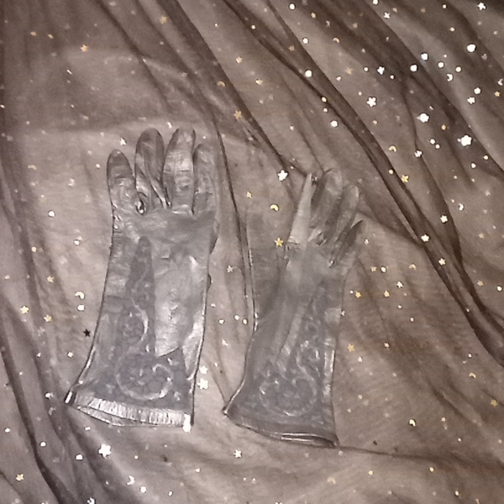 Gloves